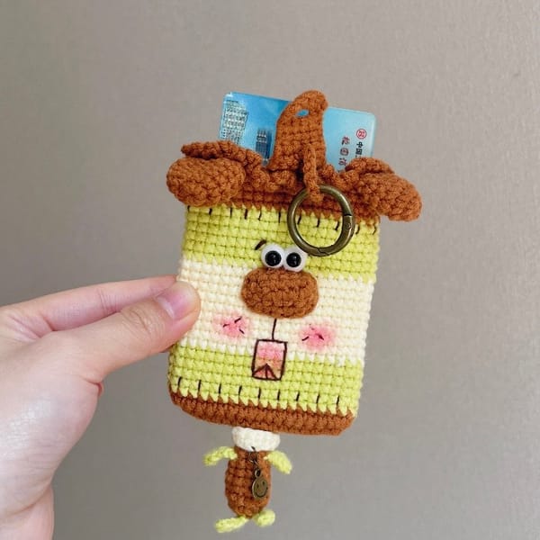 Kiwi_Card_Holder