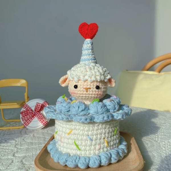 Sheep_cake_basket