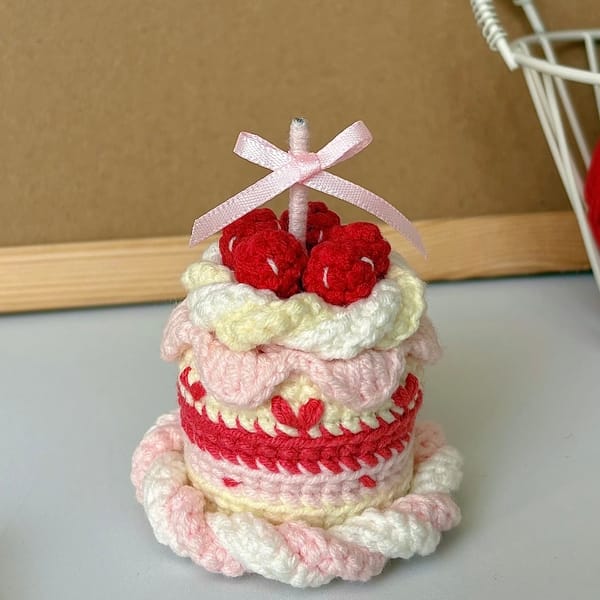 Strawberry_Cake