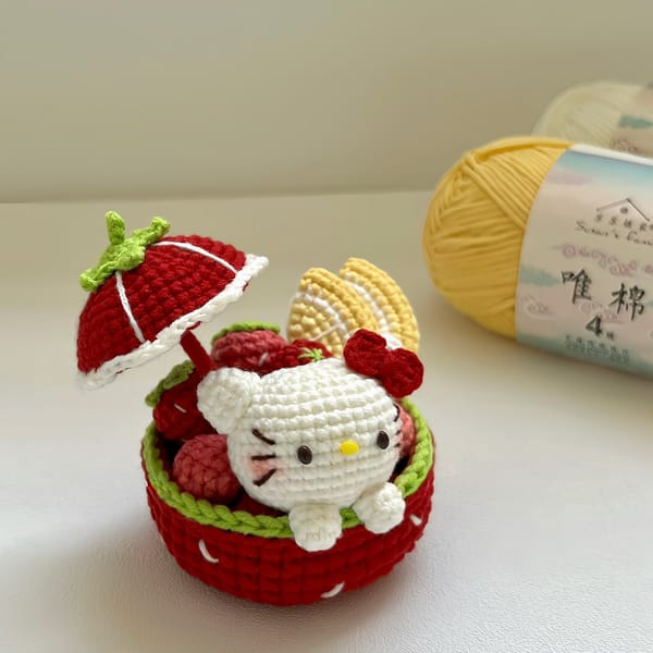 strawberry_bowl_kitty